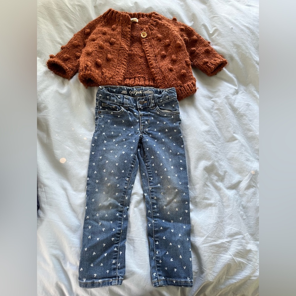4T outfit: jeans & sweater
